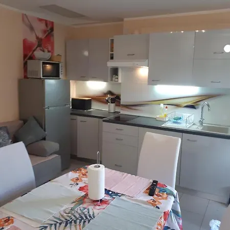 Lucija Apartment Kostrena