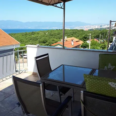 Lucija Apartment Kostrena