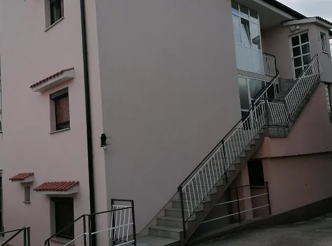 Lucija Apartment *