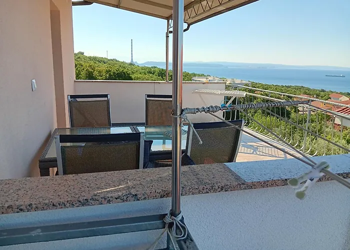 Apartment Lucija Kostrena