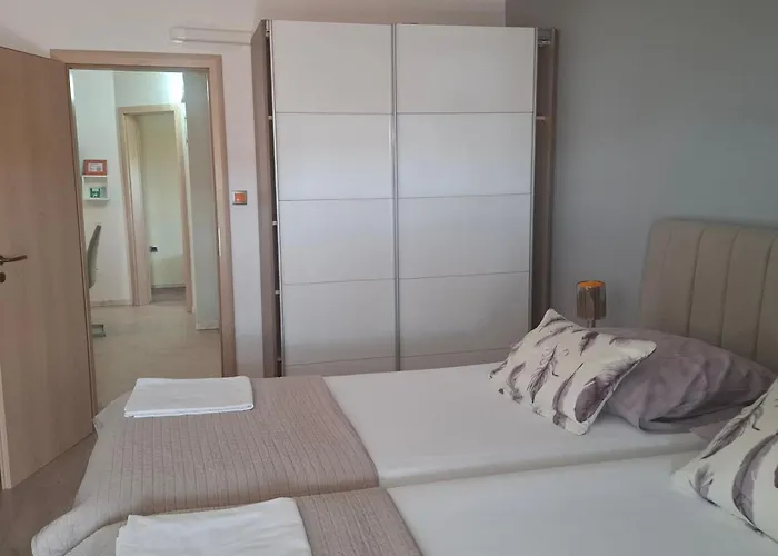 Apartment Lucija Kostrena